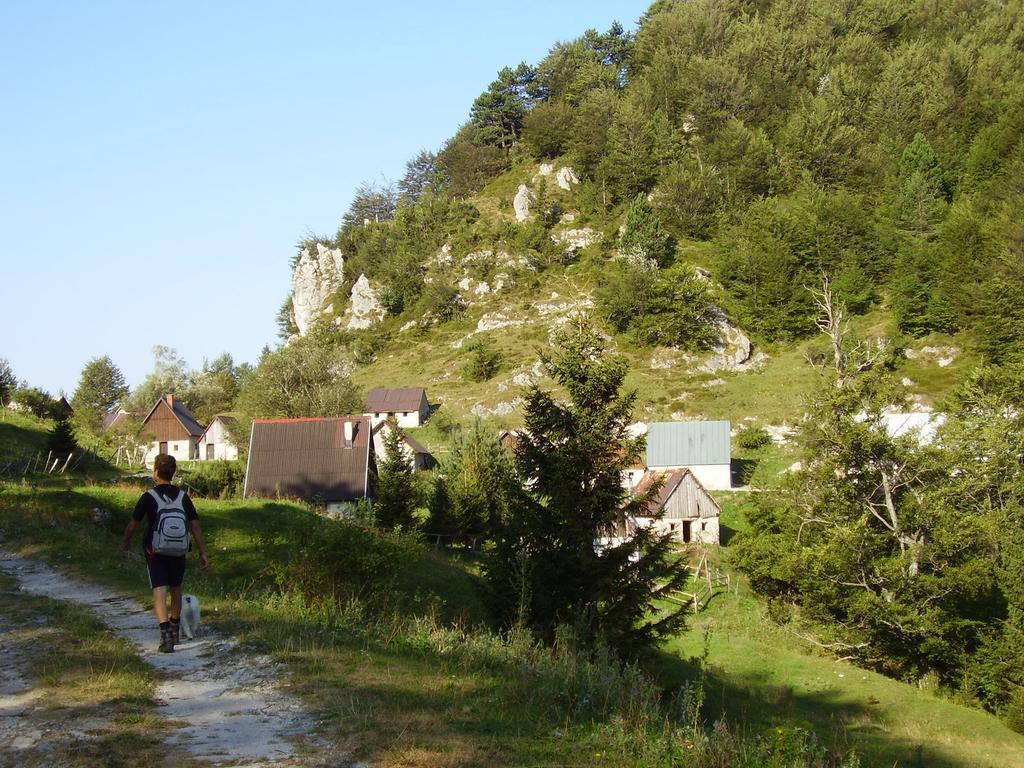 Apartmaji Pr-Gujlu Sela Nad Podmelcem 5220 Tolmin Podmelec Buitenkant foto