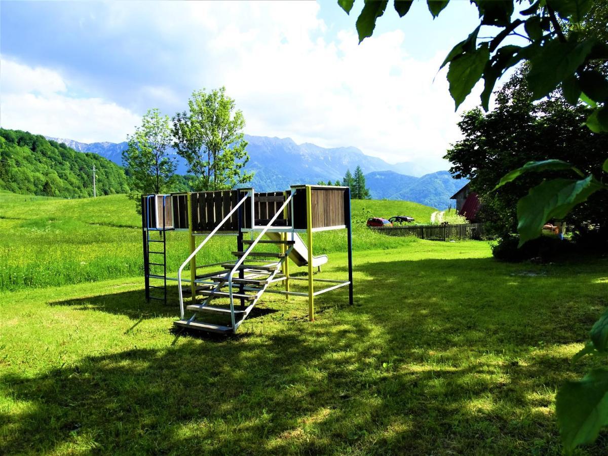 Apartmaji Pr-Gujlu Sela Nad Podmelcem 5220 Tolmin Podmelec Buitenkant foto